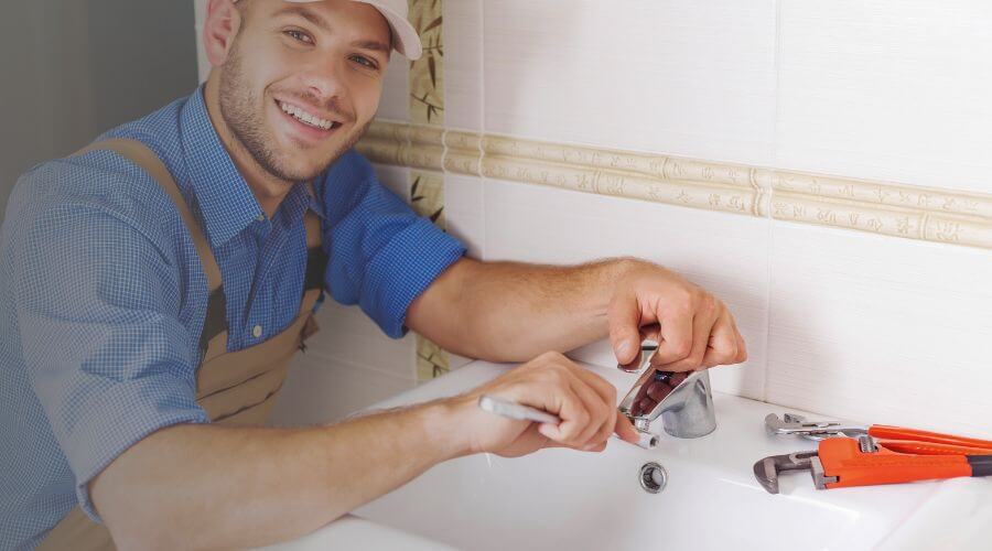 Professional clogged drains services in Winslow, NE